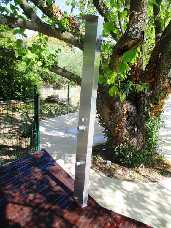 Le Mas Des Lilas Uzès Zewnętrze zdjęcie